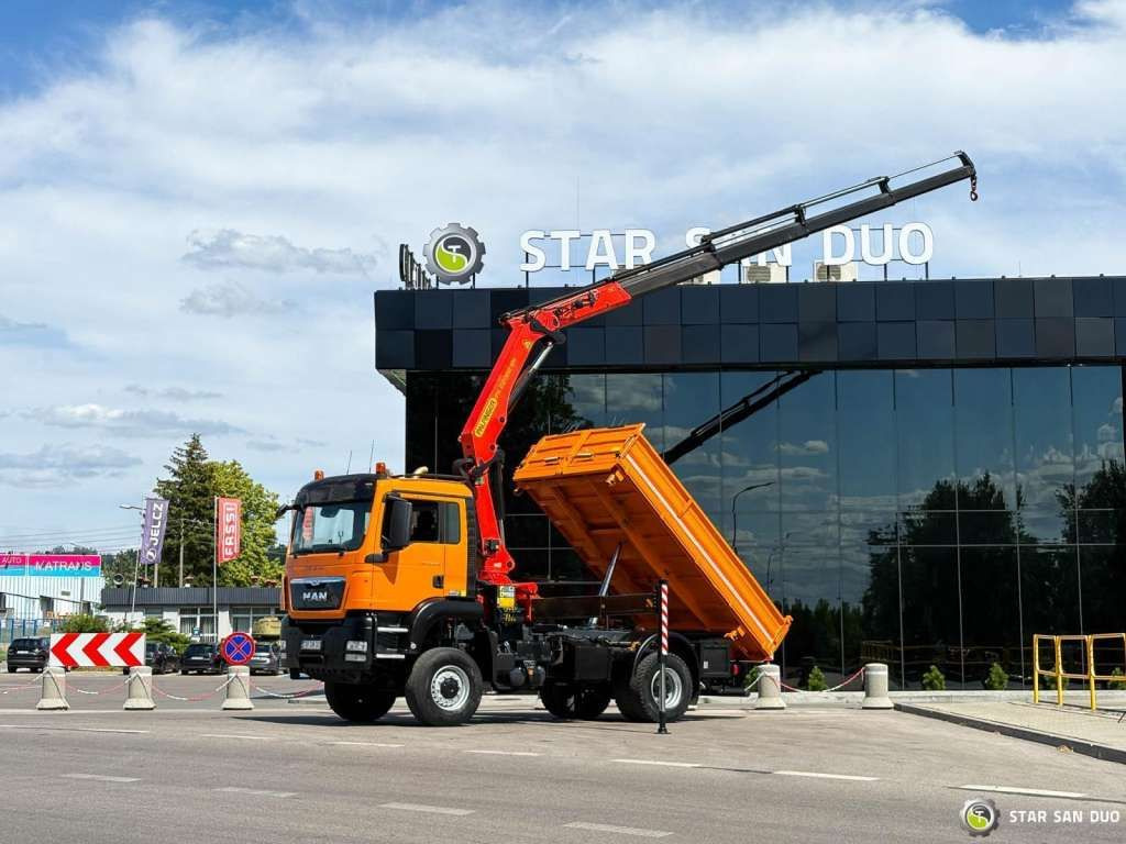 MAN TGS 18.480 4x4 PALFINGER PK 22002 Crane Kipper - 덤프트럭 : 사진 4 MAN TGS 18.480 4x4 PALFINGER PK 22002 Crane Kipper - 덤프트럭 : 사진 4