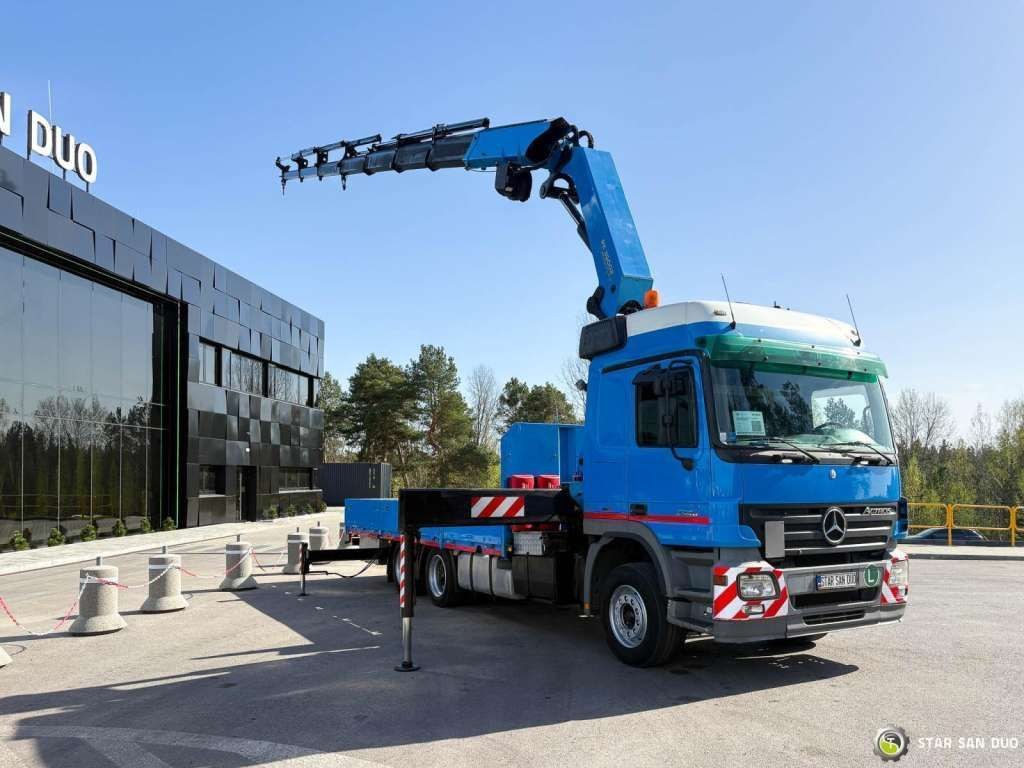 Mercedes-Benz ACTROS 2646L 6x4 PALFINGER 36002 Euro 5 Winch - 크레인 트럭 : 사진 2 Mercedes-Benz ACTROS 2646L 6x4 PALFINGER 36002 Euro 5 Winch - 크레인 트럭 : 사진 2