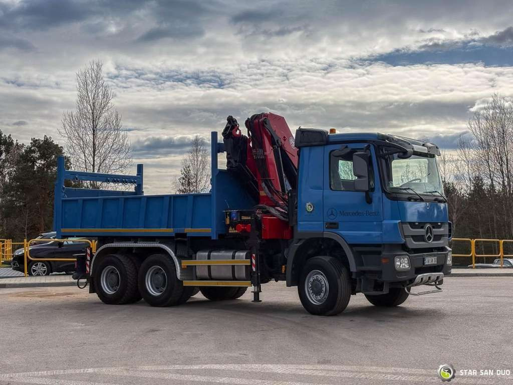 Mercedes-Benz ACTROS 3341 6x6 HMF 4220 K4 CRANE KIPPER - 덤프트럭 : 사진 4 Mercedes-Benz ACTROS 3341 6x6 HMF 4220 K4 CRANE KIPPER - 덤프트럭 : 사진 4