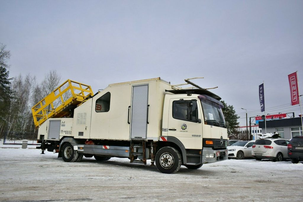 Mercedes-Benz ATEGO 1323 PK 8000T RAIL Platform - 트럭 탑재 고가작업 플랫폼 : 사진 3 Mercedes-Benz ATEGO 1323 PK 8000T RAIL Platform - 트럭 탑재 고가작업 플랫폼 : 사진 3