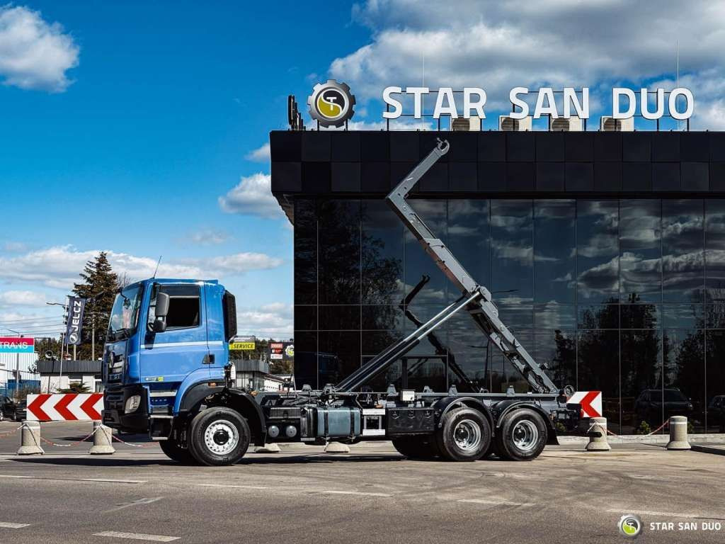 Tatra T158 PHOENIX 6x6 Euro 6 - 캡 새시 트럭 : 사진 2 Tatra T158 PHOENIX 6x6 Euro 6 - 캡 새시 트럭 : 사진 2