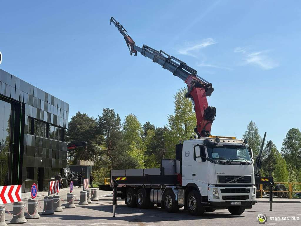 Volvo FH 520 8x4 HMF THOR K6 Fly Jib Euro 4 Winch - 크레인 트럭 : 사진 2 Volvo FH 520 8x4 HMF THOR K6 Fly Jib Euro 4 Winch - 크레인 트럭 : 사진 2