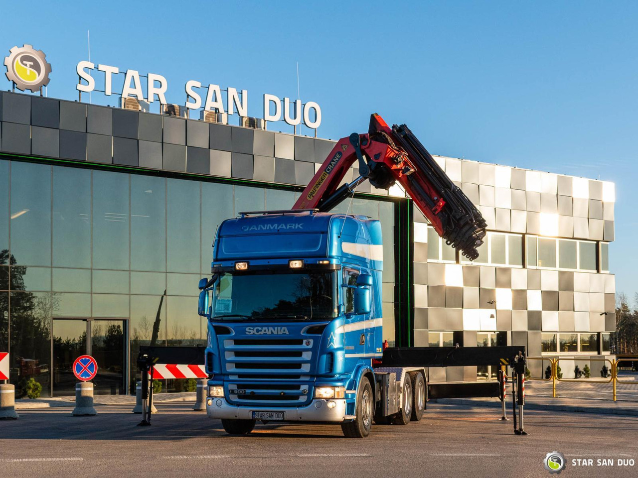 - 크레인 트럭 : 사진 4 - 크레인 트럭 : 사진 4