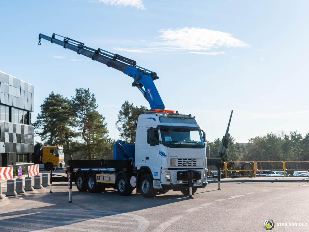 - 크레인 트럭 : 사진 2 - 크레인 트럭 : 사진 2