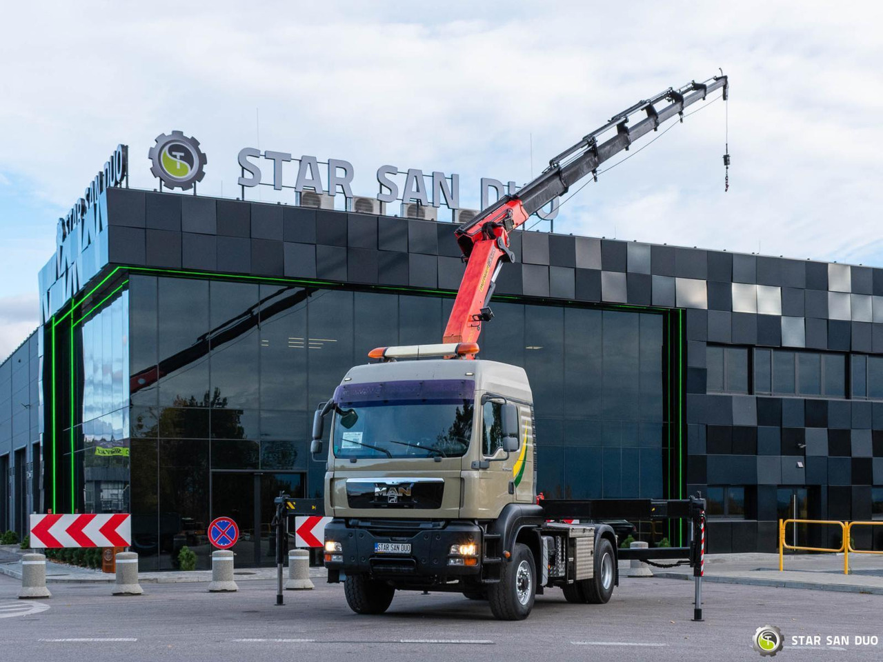 - 크레인 트럭 : 사진 4 - 크레인 트럭 : 사진 4