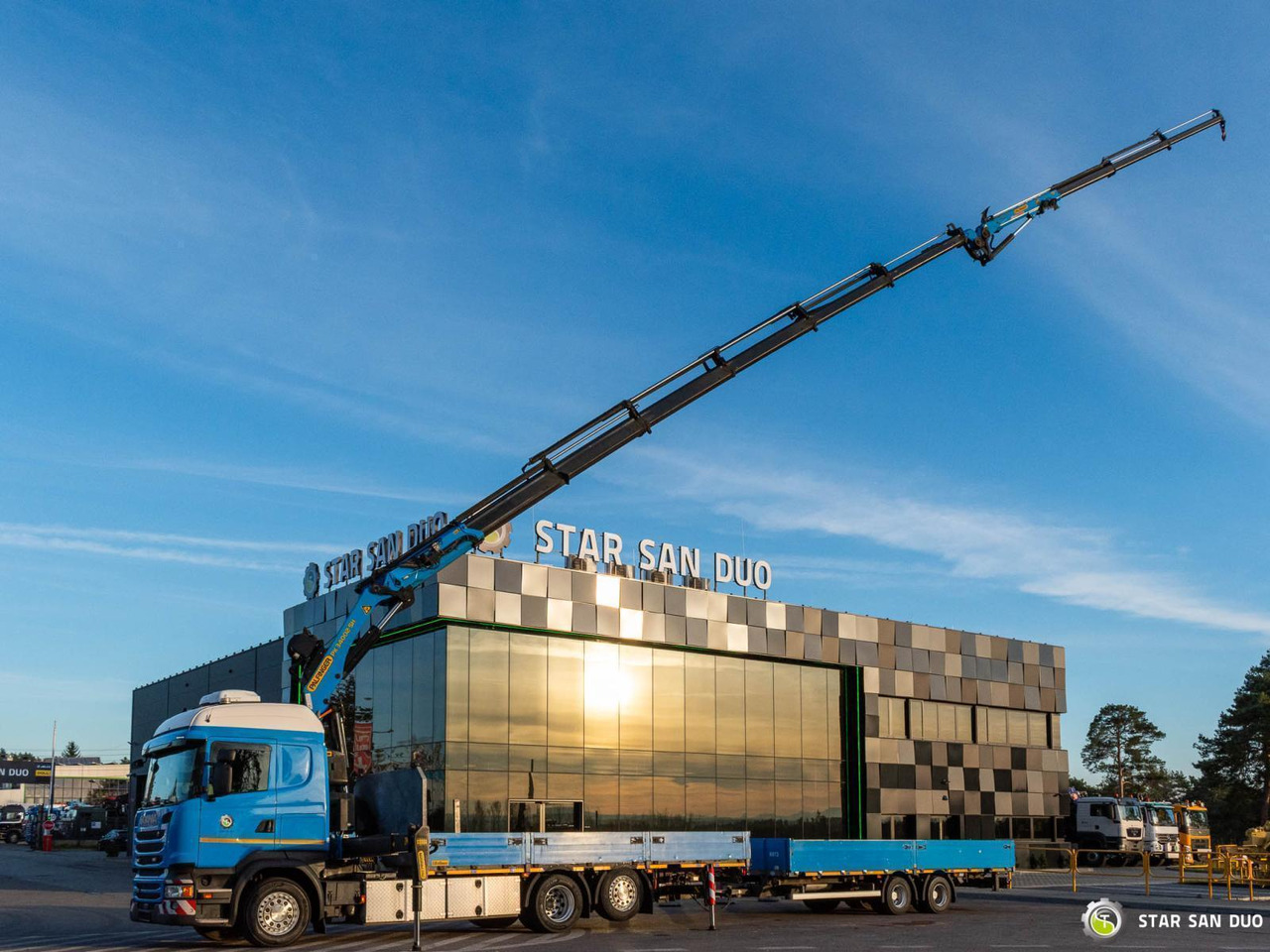 - 크레인 트럭 : 사진 3 - 크레인 트럭 : 사진 3