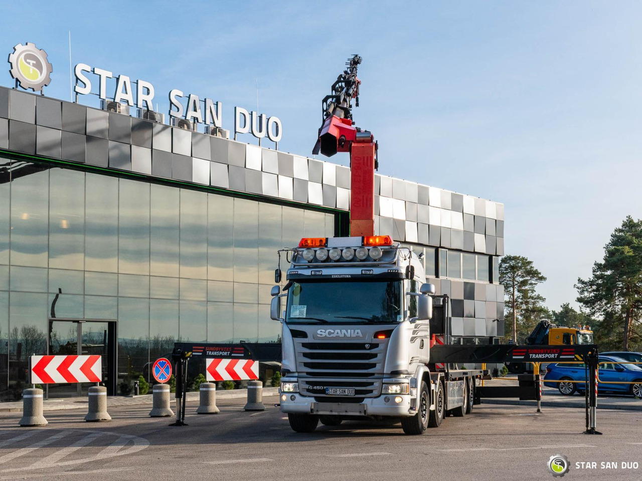 - 크레인 트럭 : 사진 3 - 크레인 트럭 : 사진 3