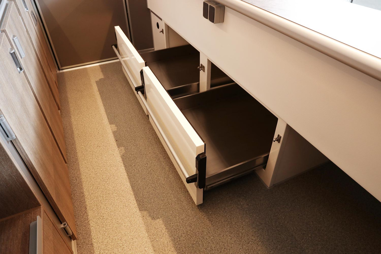 Verkaufsanhänger BORCO HÖHNS - 자판기 트레일러 : 사진 5 Verkaufsanhänger BORCO HÖHNS - 자판기 트레일러 : 사진 5