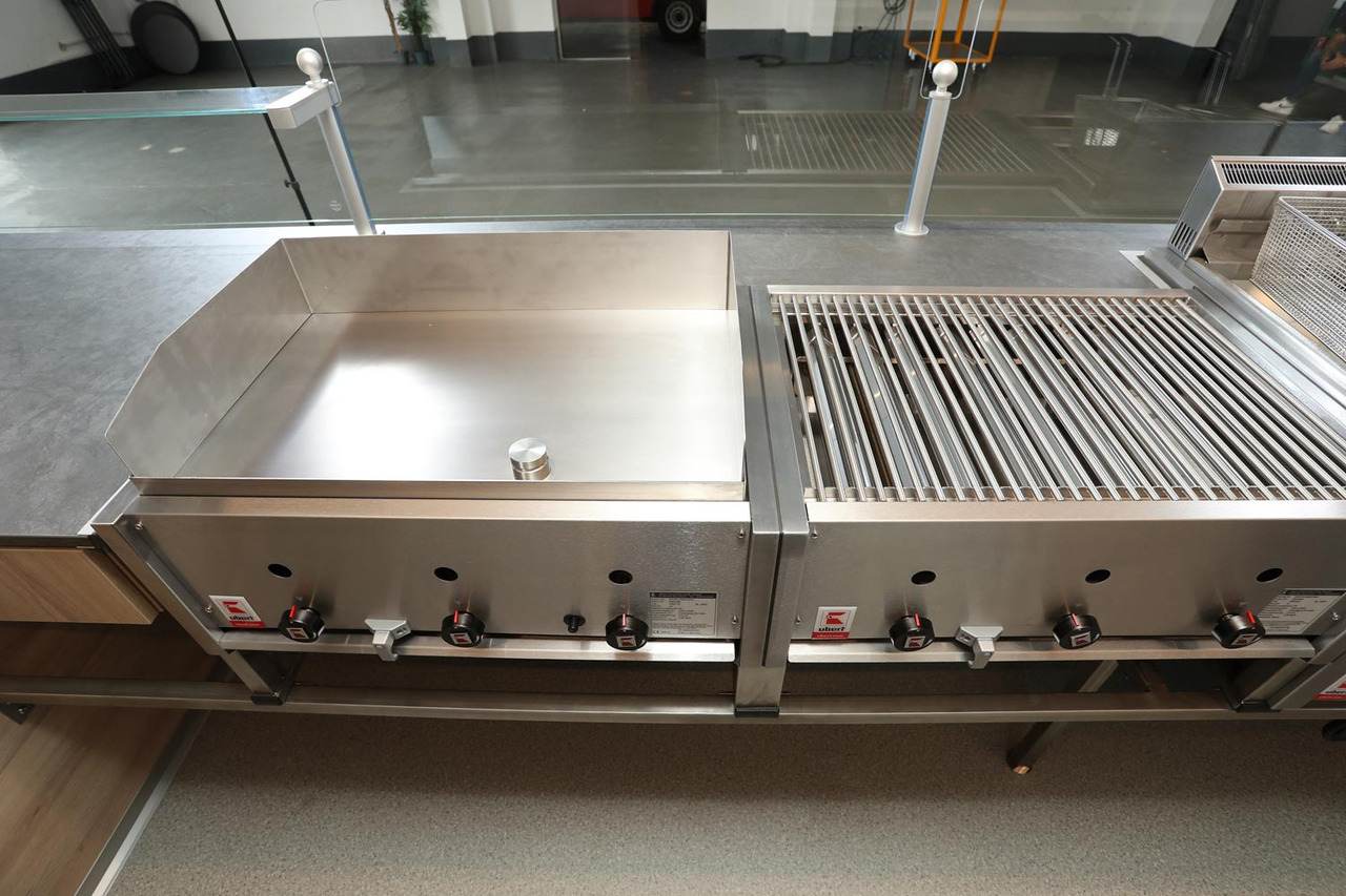 Verkaufsanhänger BORCO HÖHNS - 자판기 트레일러 : 사진 5 Verkaufsanhänger BORCO HÖHNS - 자판기 트레일러 : 사진 5