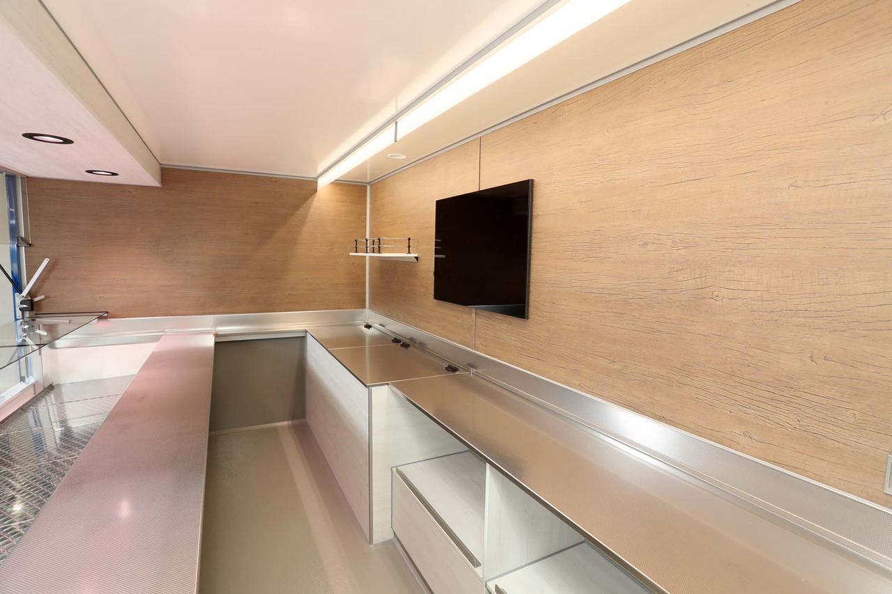 Verkaufsanhänger BORCO HÖHNS - 자판기 트레일러 : 사진 5 Verkaufsanhänger BORCO HÖHNS - 자판기 트레일러 : 사진 5