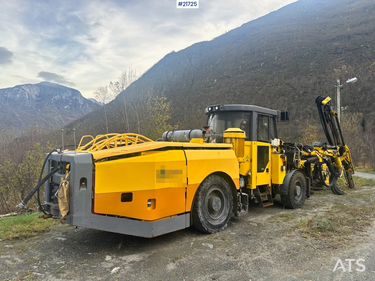 Atlas Copco 2015 Atlas Copco Boomer MC2 Tunnelborerigg. - 터널링 장비 : 사진 3 Atlas Copco 2015 Atlas Copco Boomer MC2 Tunnelborerigg. - 터널링 장비 : 사진 3