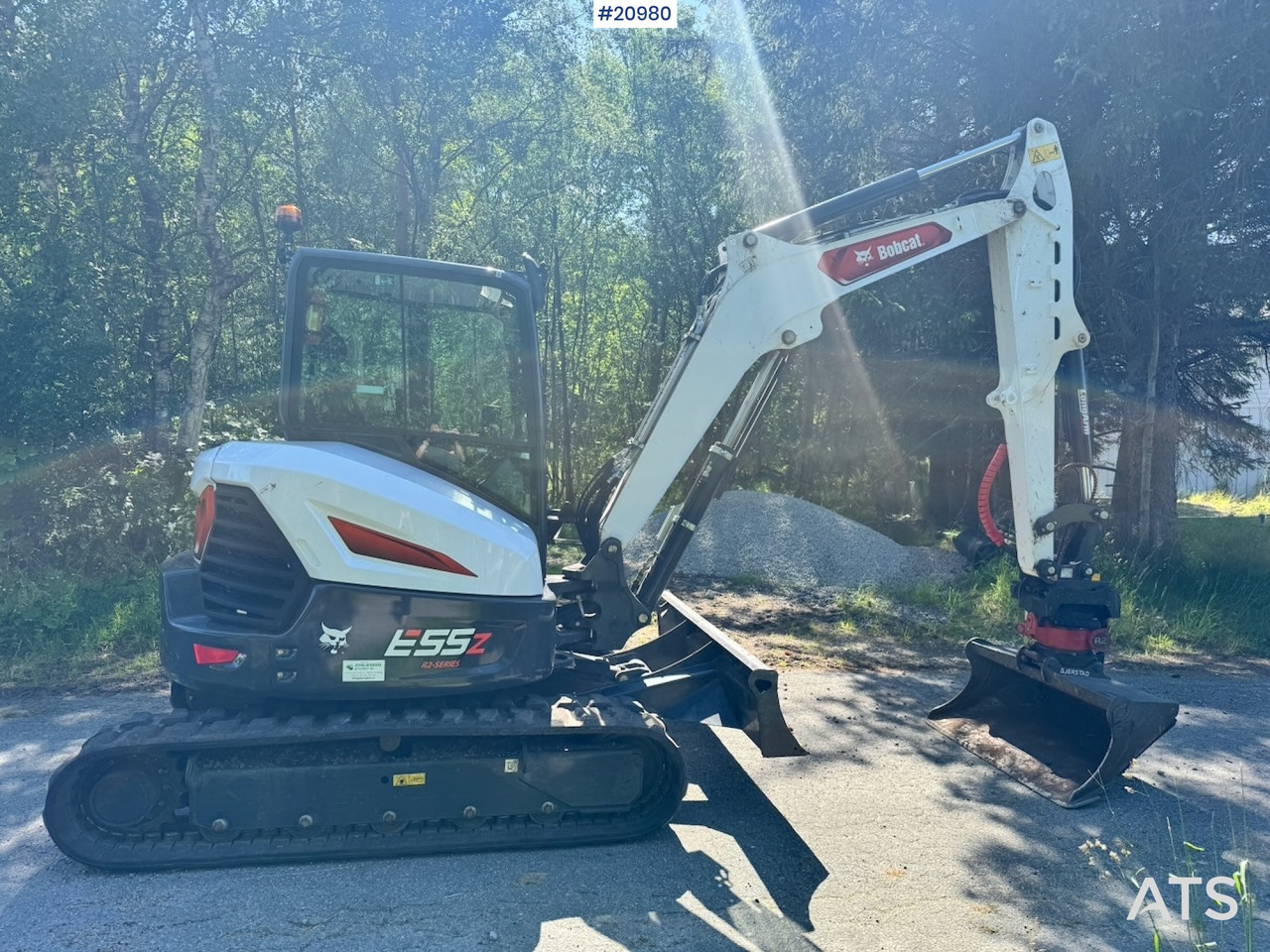 Bobcat E55Z - 미니 굴삭기 : 사진 1 Bobcat E55Z - 미니 굴삭기 : 사진 1