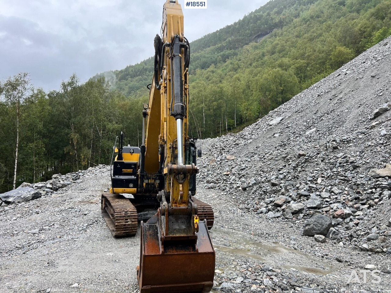 Caterpillar 320E - 크롤러 굴삭기 : 사진 5 Caterpillar 320E - 크롤러 굴삭기 : 사진 5