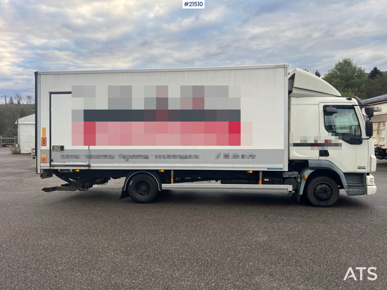 DAF LF 45 4x2 Skapbil m/ lift Rep.Objekt - 박스 트럭 : 사진 4 DAF LF 45 4x2 Skapbil m/ lift Rep.Objekt - 박스 트럭 : 사진 4