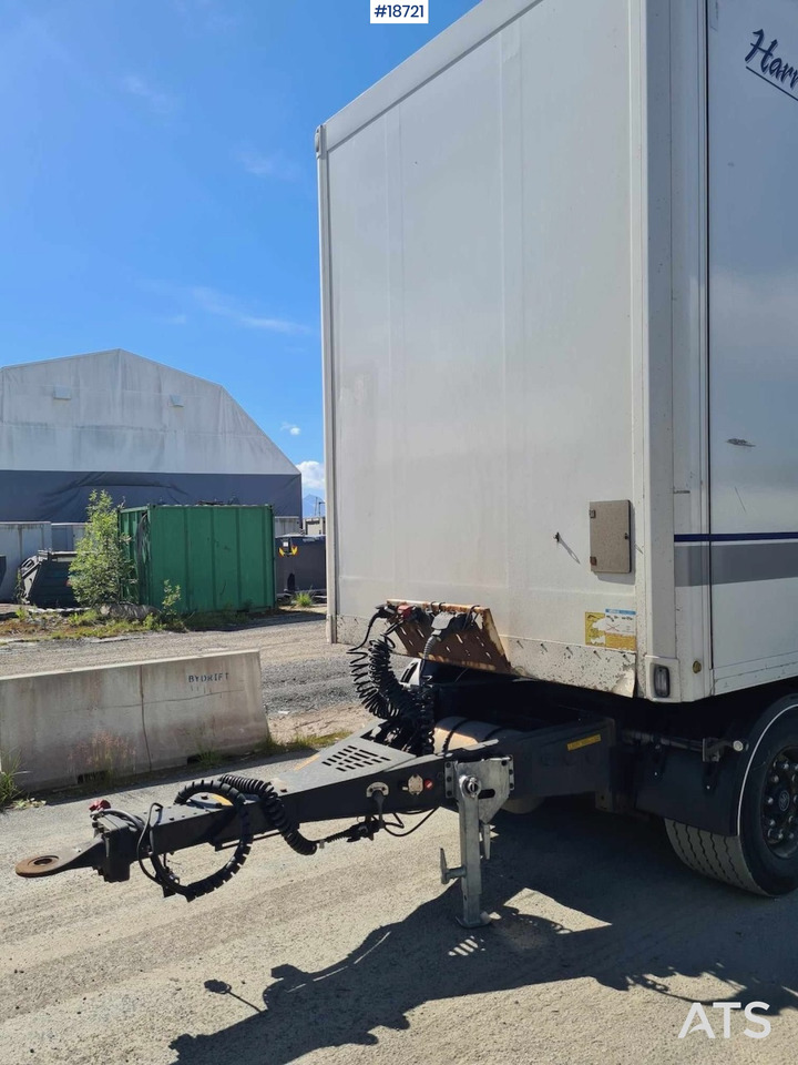 Ekeri 3-axle cabinet semitrailer w/ full side opening. - 밀폐형 박스 트레일러 : 사진 4 Ekeri 3-axle cabinet semitrailer w/ full side opening. - 밀폐형 박스 트레일러 : 사진 4