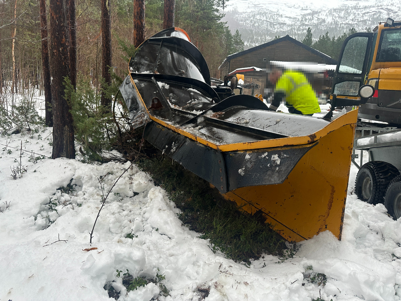 GMI 1997 GMI KDA 260 diagonalplog - 부착물 트럭 용 : 사진 1 GMI 1997 GMI KDA 260 diagonalplog - 부착물 트럭 용 : 사진 1