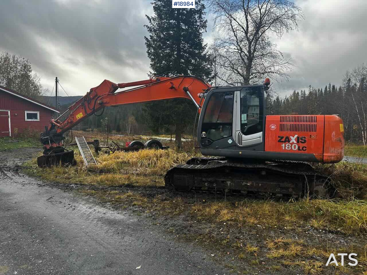 Hitachi ZX180LC-3 - 굴착기 : 사진 3 Hitachi ZX180LC-3 - 굴착기 : 사진 3