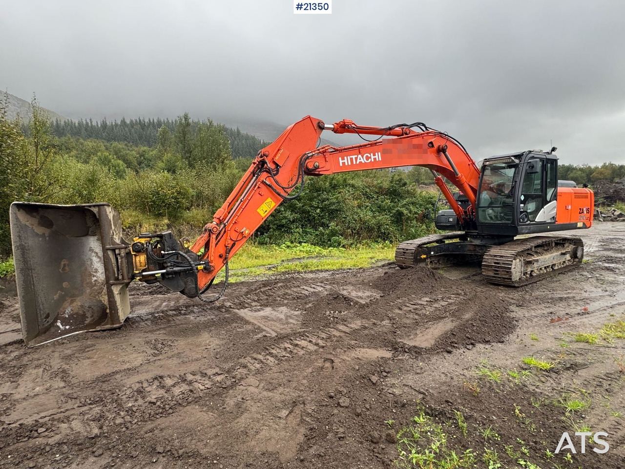 Hitachi ZX210LC - 굴착기 : 사진 1 Hitachi ZX210LC - 굴착기 : 사진 1