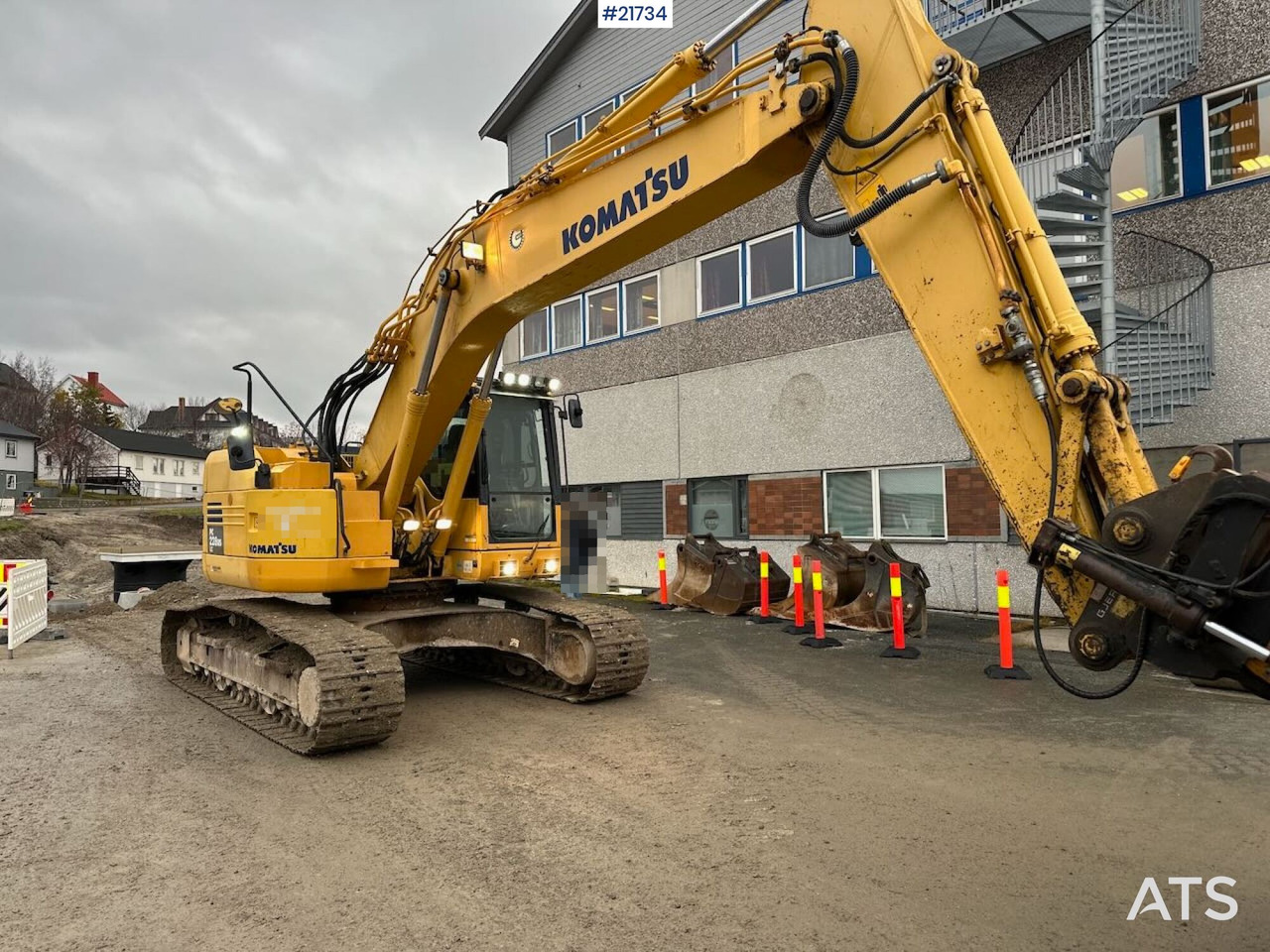 Komatsu PC228USLC-8 gravemaskin m/ 3 skuffer og rototilt. SE VIDEO - 크롤러 굴삭기 : 사진 1 Komatsu PC228USLC-8 gravemaskin m/ 3 skuffer og rototilt. SE VIDEO - 크롤러 굴삭기 : 사진 1
