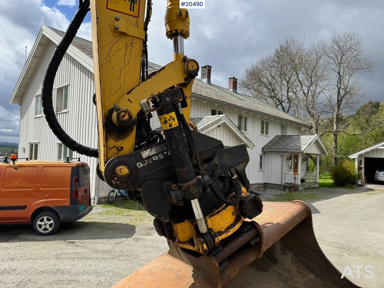 휠 로더 Komatsu PW160-8 : 사진 21
