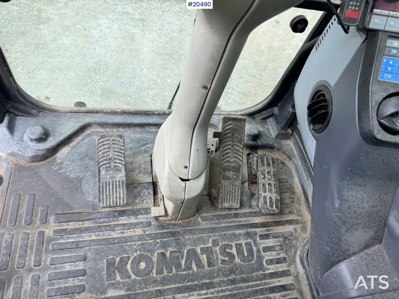 휠 로더 Komatsu PW160-8 : 사진 29