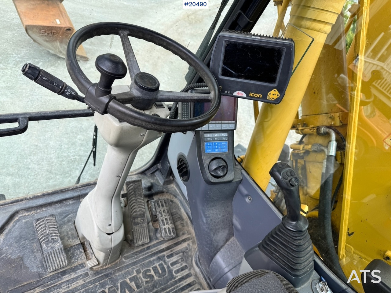 휠 로더 Komatsu PW160-8 : 사진 28