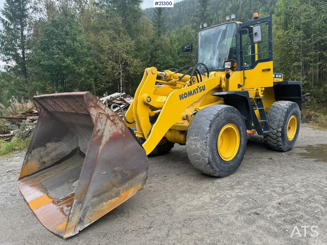 Komatsu WA320-3H - 휠 로더 : 사진 1 Komatsu WA320-3H - 휠 로더 : 사진 1