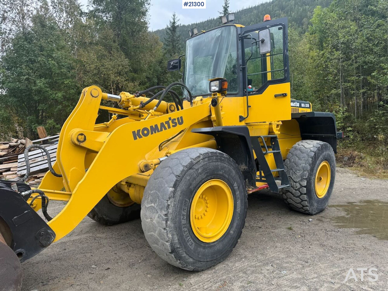 Komatsu WA320-3H - 휠 로더 : 사진 2 Komatsu WA320-3H - 휠 로더 : 사진 2