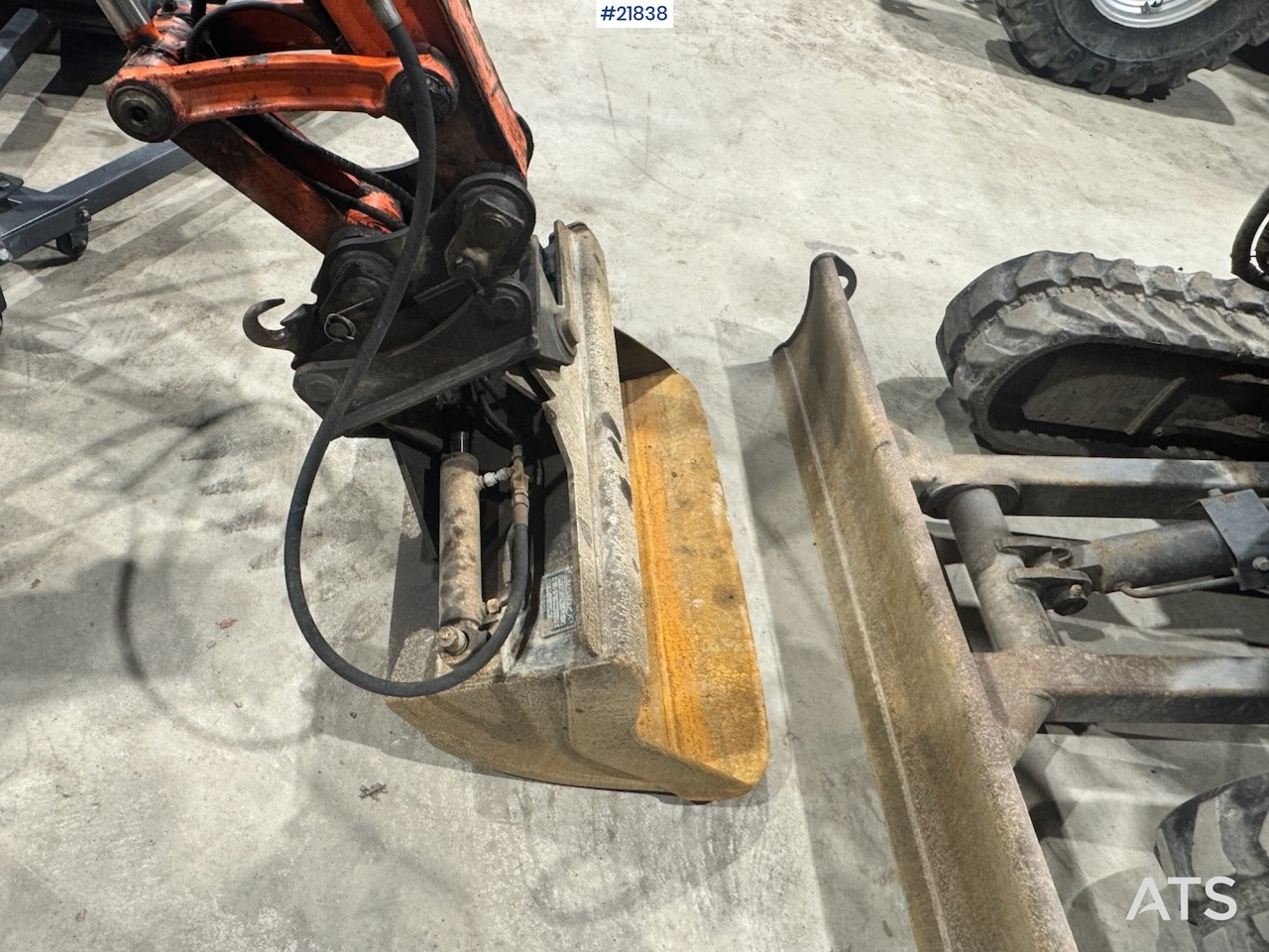 미니 굴삭기 Kubota KX101-3 Minigraver m/ Skuffe og Klype. : 사진 13 미니 굴삭기 Kubota KX101-3 Minigraver m/ Skuffe og Klype. : 사진 13