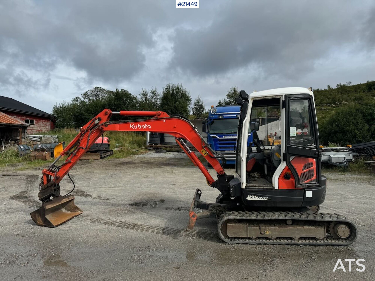 Kubota U35-3 - 미니 굴삭기 : 사진 2 Kubota U35-3 - 미니 굴삭기 : 사진 2