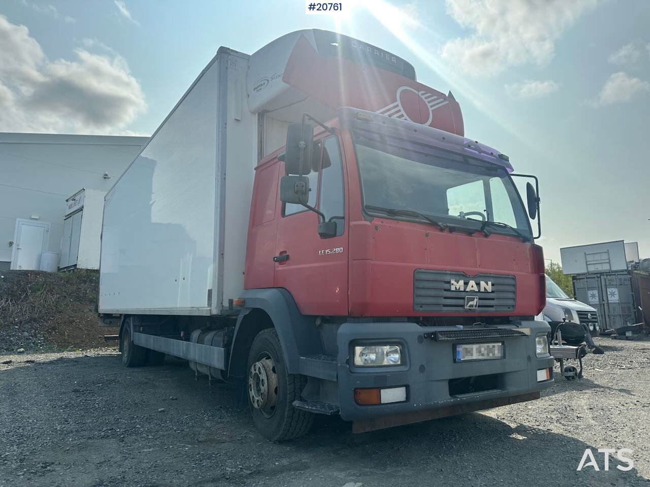 MAN LE15.280 - 냉동탑차 : 사진 3 MAN LE15.280 - 냉동탑차 : 사진 3