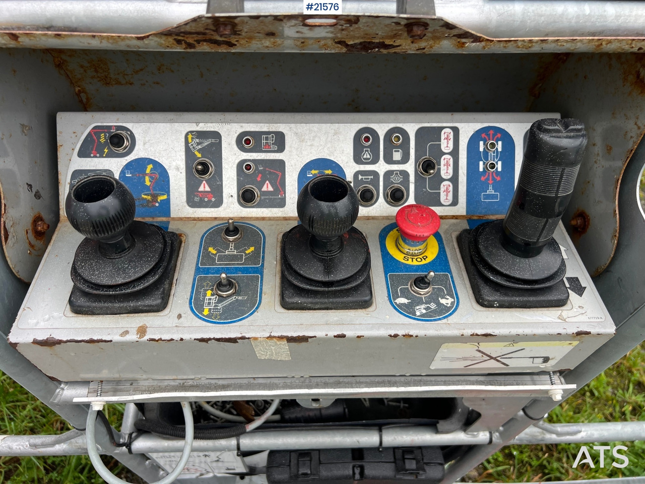 Manitou 200 ATJ Teleskoplift - 관절 붐 : 사진 3 Manitou 200 ATJ Teleskoplift - 관절 붐 : 사진 3