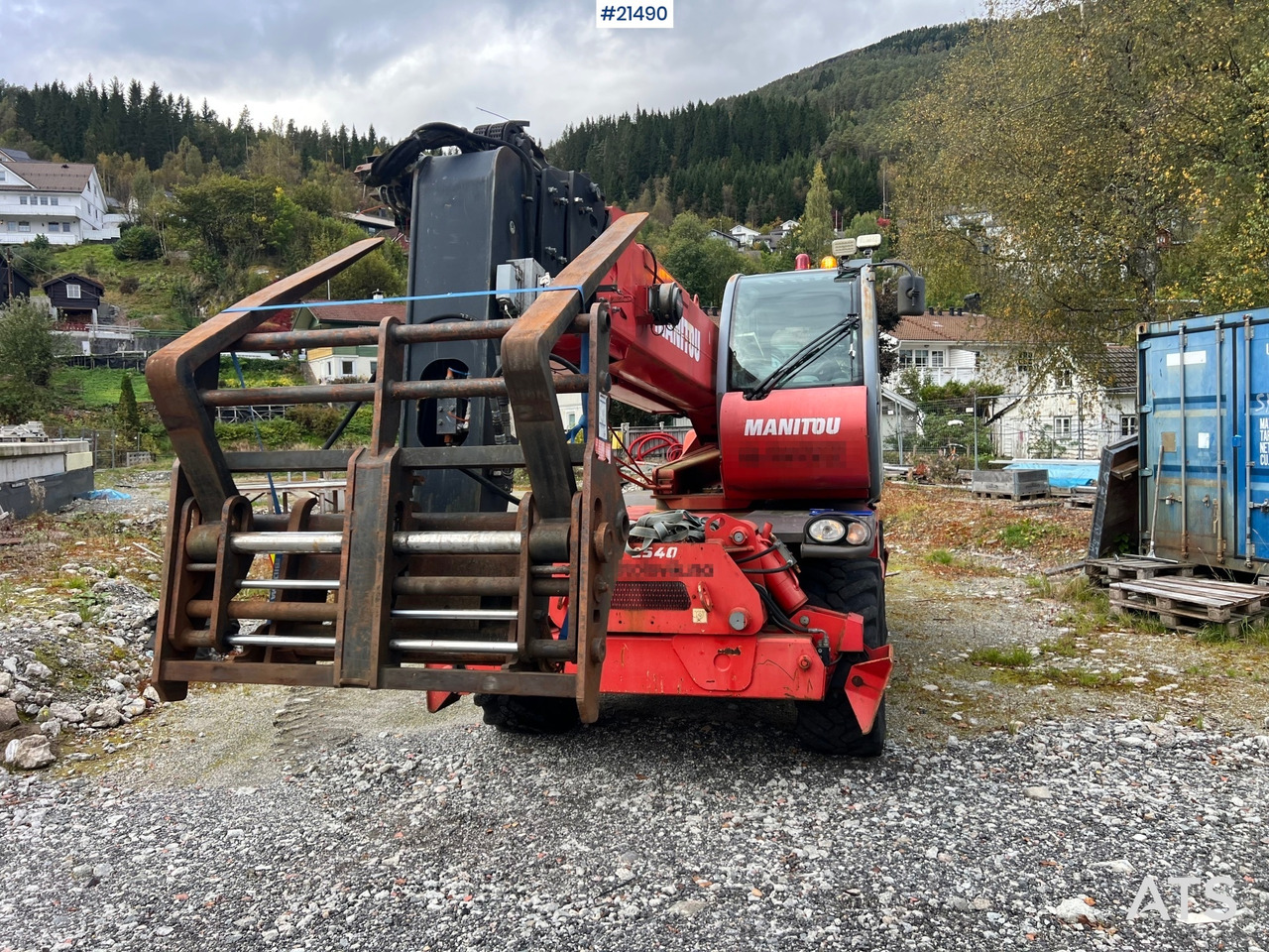 Manitou MRT2540 m/ radiostyring, mannskapskorg, 2 sett pallegafler, jibb med vinsj (1.5 tonn) - 텔레스코픽 핸들러 : 사진 2 Manitou MRT2540 m/ radiostyring, mannskapskorg, 2 sett pallegafler, jibb med vinsj (1.5 tonn) - 텔레스코픽 핸들러 : 사진 2