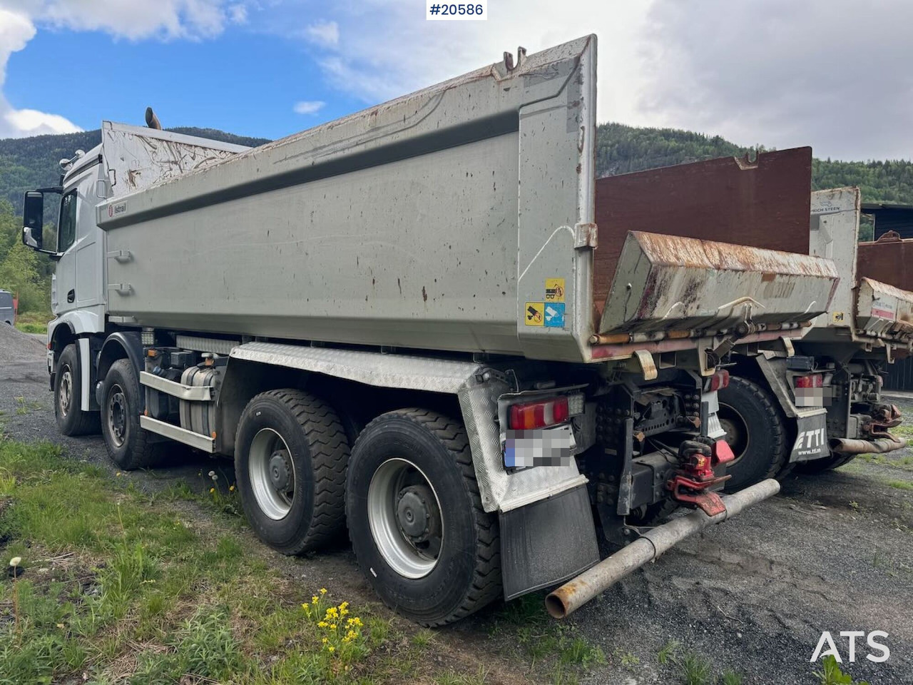 Mercedes Arocs 3258 - 덤프트럭 : 사진 4 Mercedes Arocs 3258 - 덤프트럭 : 사진 4