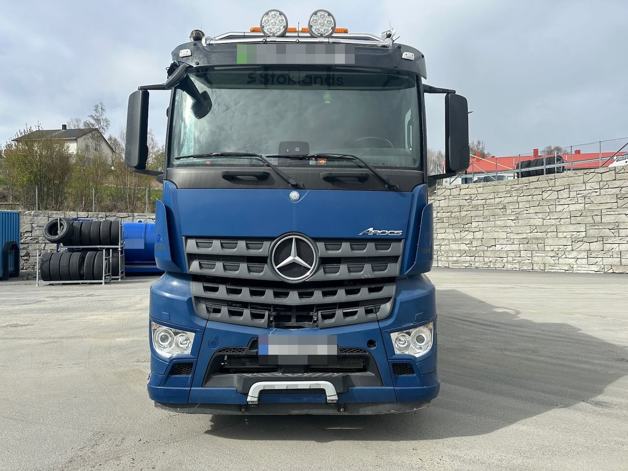 Mercedes Arocs - 진공 흡입 트럭 : 사진 2 Mercedes Arocs - 진공 흡입 트럭 : 사진 2