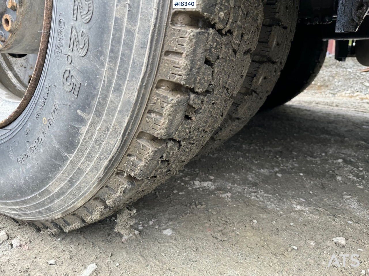 콘크리트 펌프 트럭 Mercedes Arocs : 사진 14