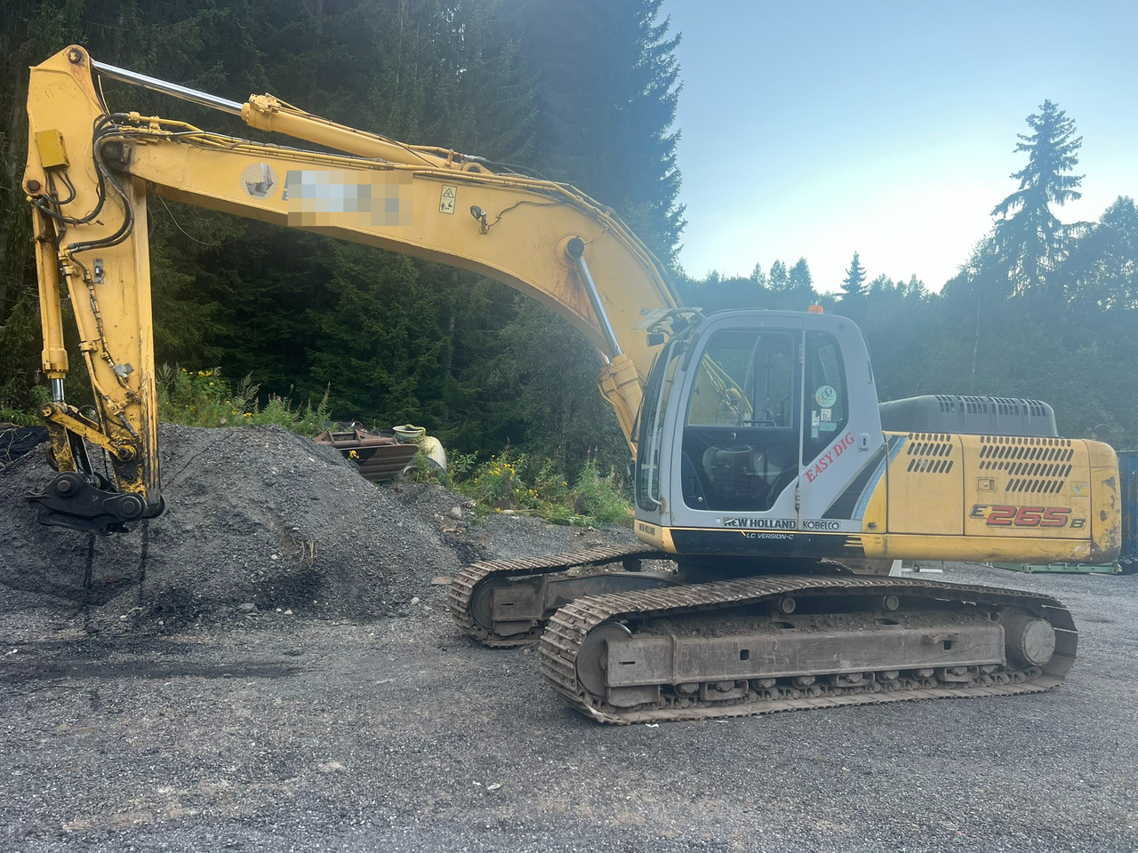 New Holland Kobelco E265B - 크롤러 굴삭기 : 사진 3 New Holland Kobelco E265B - 크롤러 굴삭기 : 사진 3
