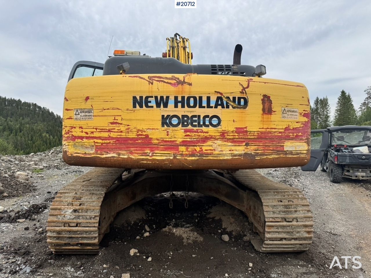 New Holland kobelco E305B - 굴착기 : 사진 4 New Holland kobelco E305B - 굴착기 : 사진 4