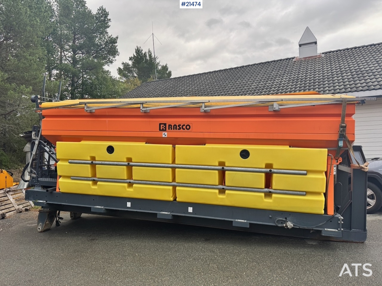 Rasco L5800 - 모래/ 소금 살포기 : 사진 2 Rasco L5800 - 모래/ 소금 살포기 : 사진 2