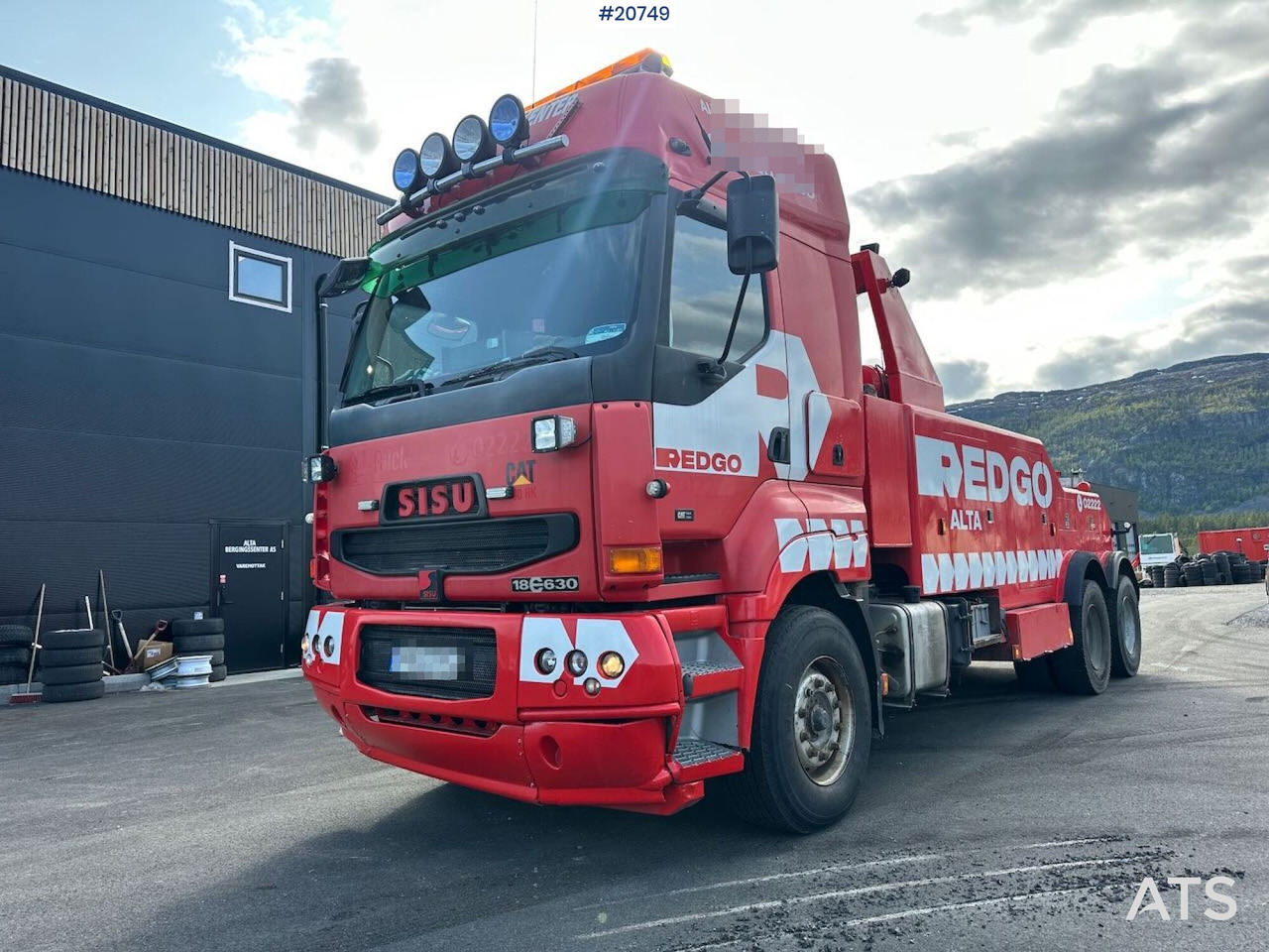 Sisu E18M 6x4 tungberger m/ EKA påbygg og kjettinger. SE VIDEO - 견인 트럭 : 사진 2 Sisu E18M 6x4 tungberger m/ EKA påbygg og kjettinger. SE VIDEO - 견인 트럭 : 사진 2