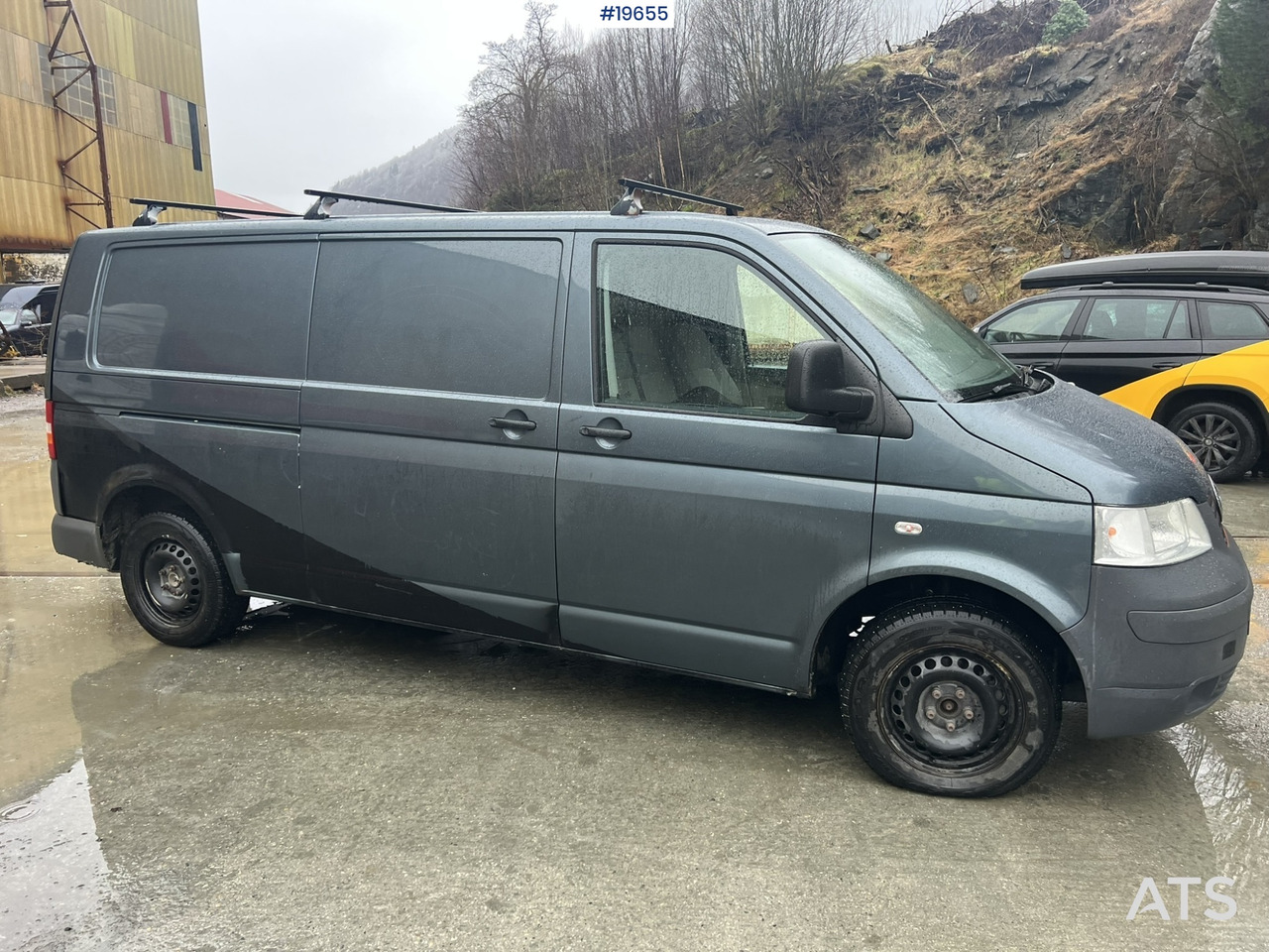 Volkswagen Transporter - 패널 밴 : 사진 3 Volkswagen Transporter - 패널 밴 : 사진 3