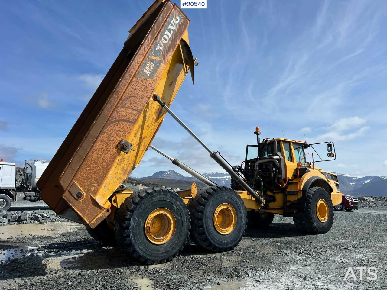 덤프 Volvo A40G : 사진 9