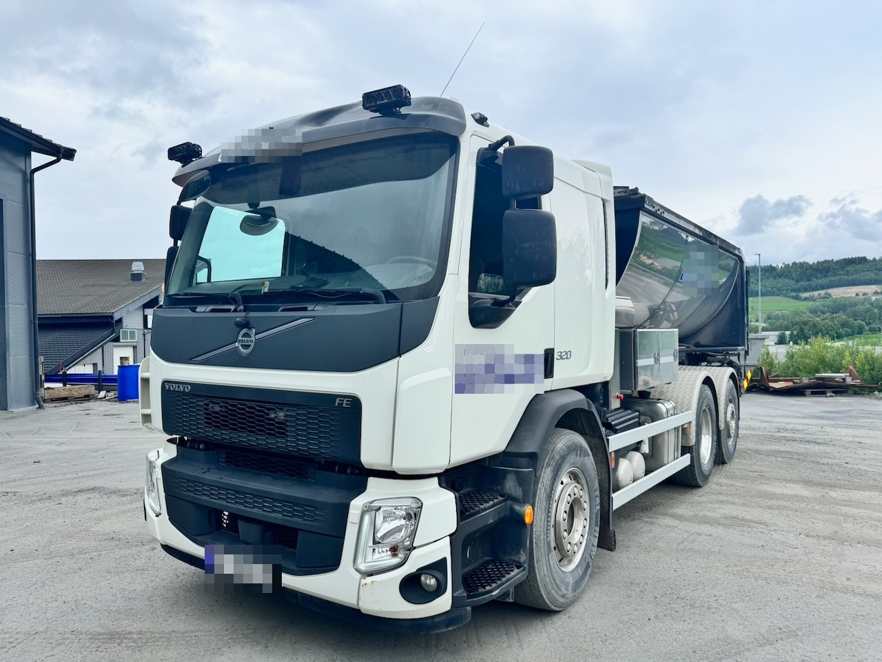 Volvo FE320 - 트럭, 아스팔트 기계 : 사진 2 Volvo FE320 - 트럭, 아스팔트 기계 : 사진 2
