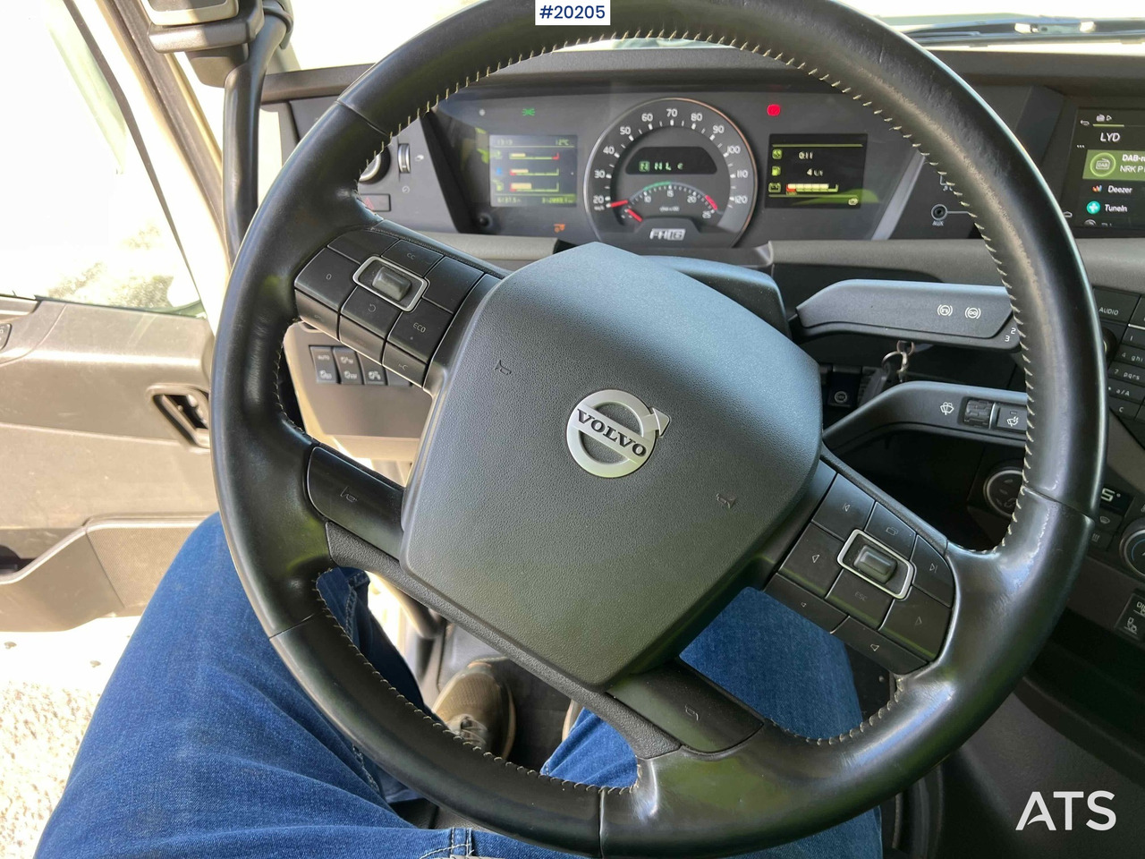 후크 리프트 트럭 Volvo FH16 750 : 사진 43