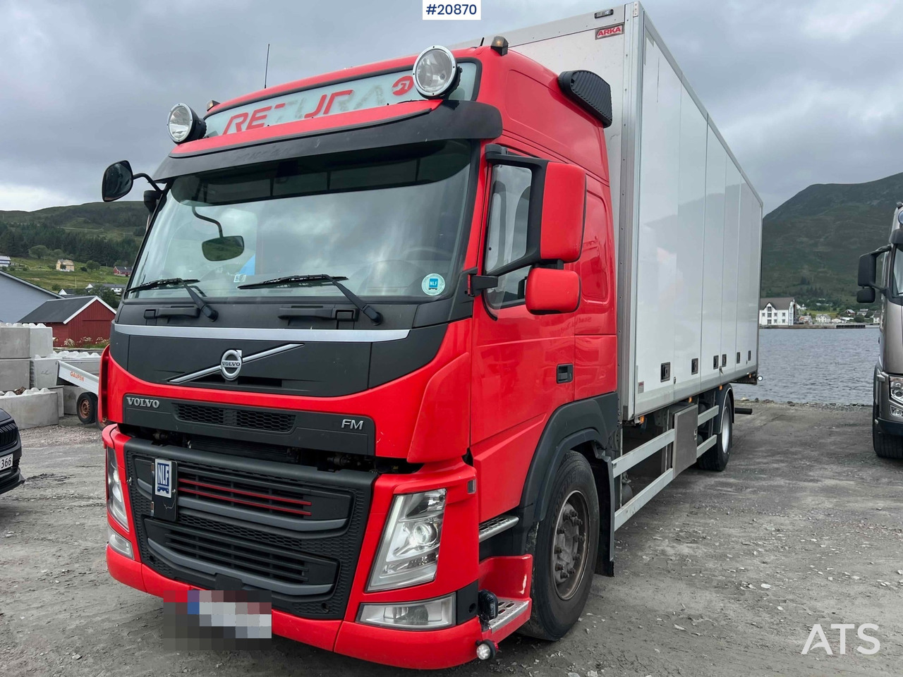 Volvo FM 330 - 박스 트럭 : 사진 2 Volvo FM 330 - 박스 트럭 : 사진 2