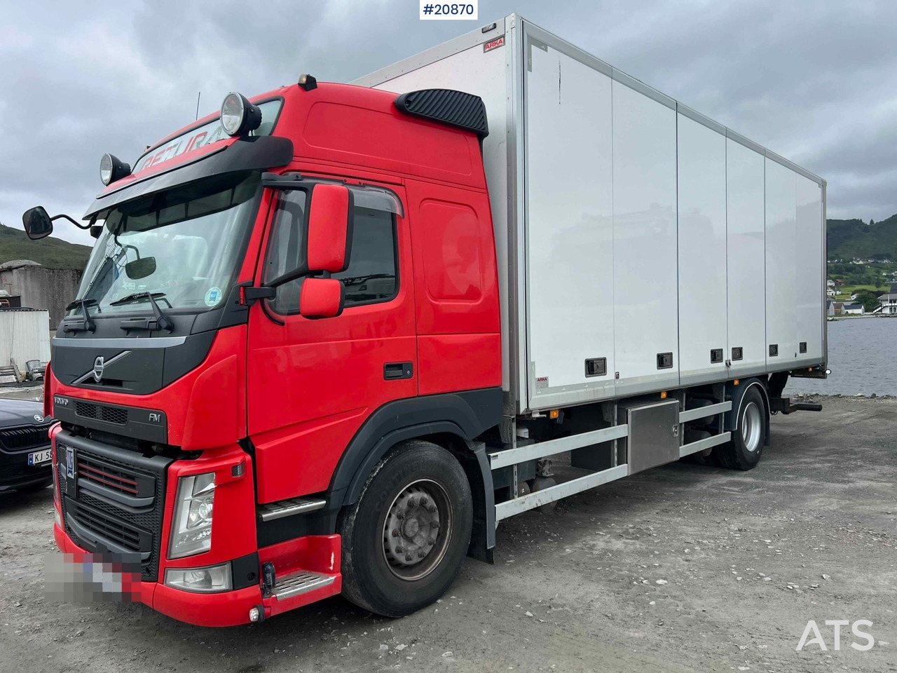 Volvo FM 330 - 박스 트럭 : 사진 1 Volvo FM 330 - 박스 트럭 : 사진 1