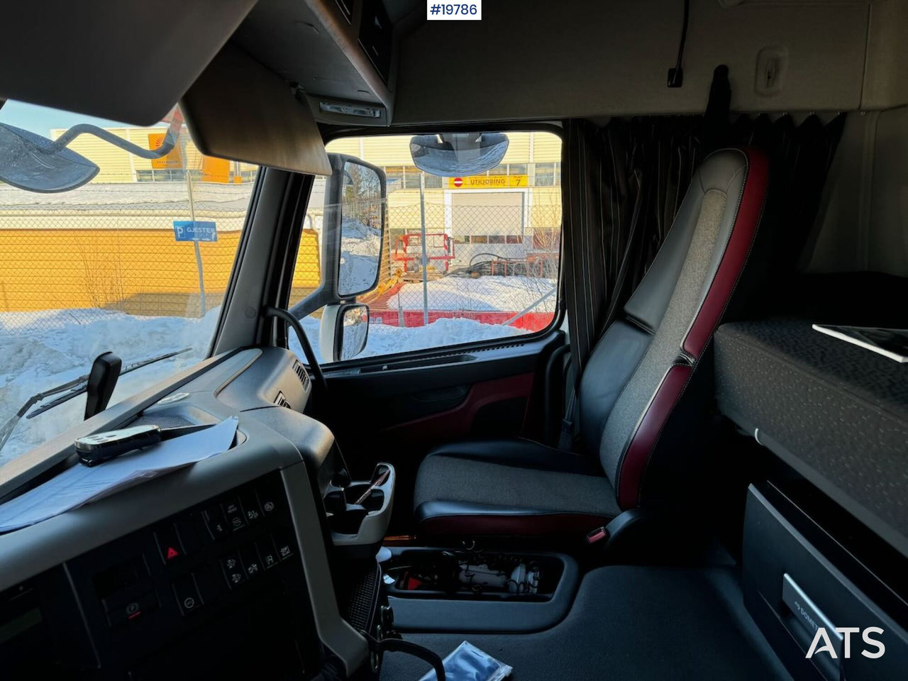 박스 트럭 Volvo FM370 : 사진 24
