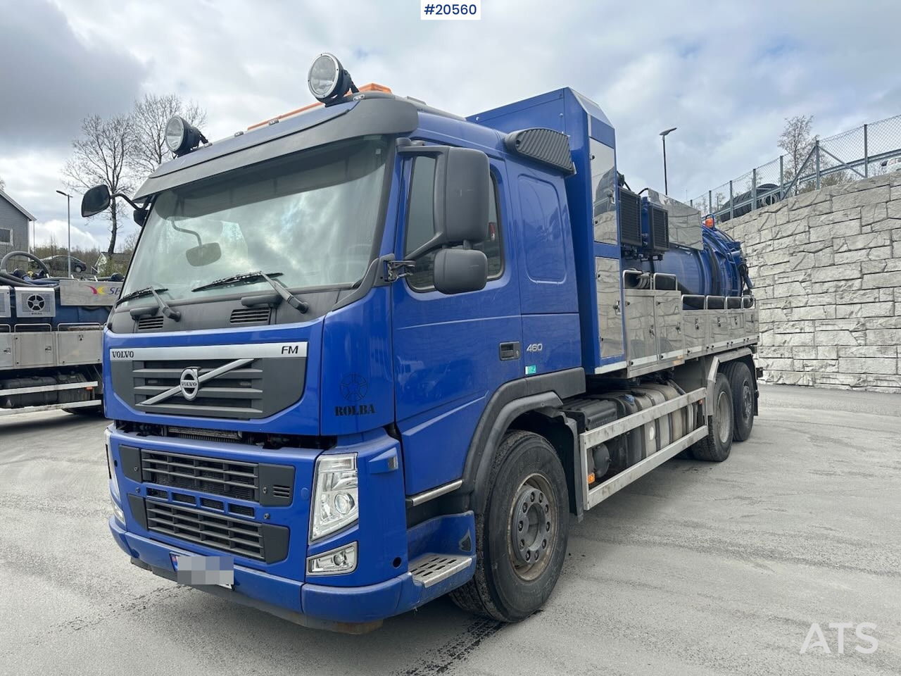 Volvo FM460 - 진공 흡입 트럭 : 사진 2 Volvo FM460 - 진공 흡입 트럭 : 사진 2