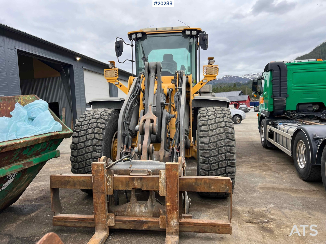 휠 로더 Volvo L110H : 사진 8