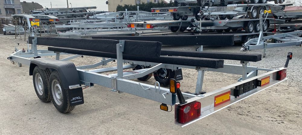 Boro PRZYCZEPA PODŁODZIOWA STYL AMERYKAŃSKI 7,30m - 보트 트레일러 : 사진 3 Boro PRZYCZEPA PODŁODZIOWA STYL AMERYKAŃSKI 7,30m - 보트 트레일러 : 사진 3